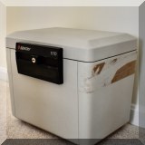 Z02. Sentry fireproof safe. Model 1170